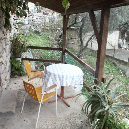 By The Sea Babine Kuce, Mljet - 610 고베다리